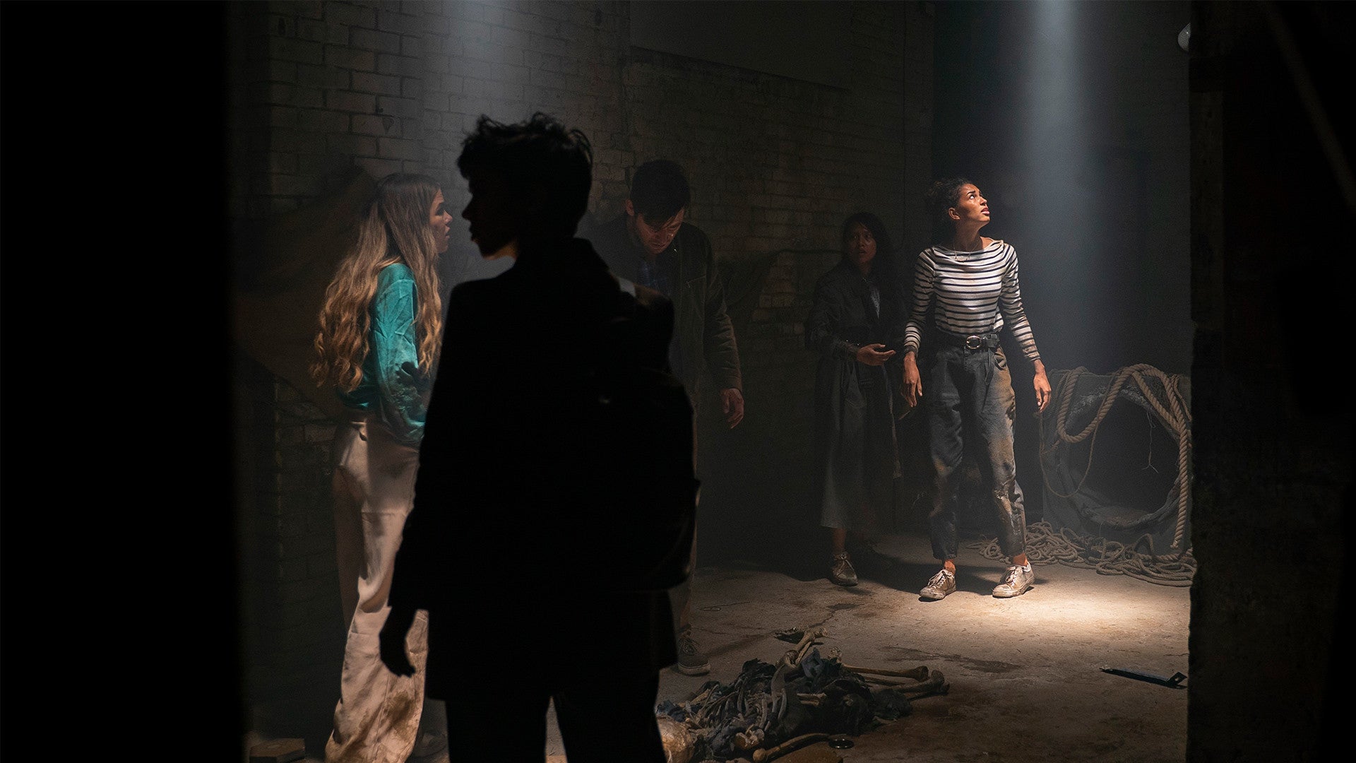 Mia and the Dragon Princess PlayStation 5 LRG